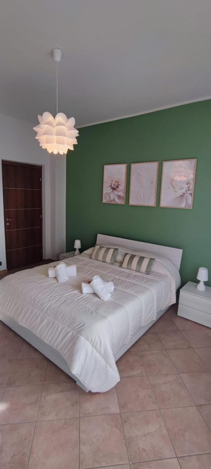 L'Orchidhea Apartment Савиляно Екстериор снимка
